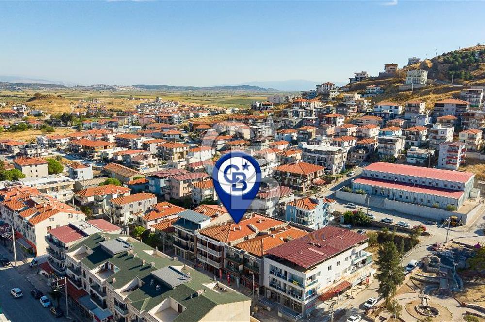 Foça Bağarası Kazım Dirik Mah. 2+1 Merkezi Konum Satılık Daire