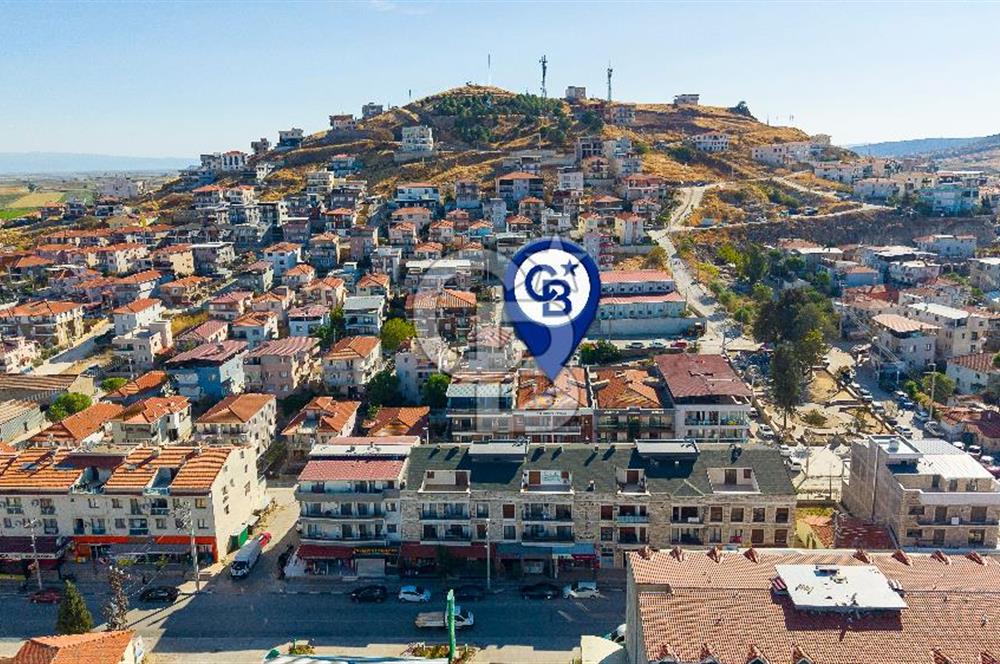 Foça Bağarası Kazım Dirik Mah. 2+1 Merkezi Konum Satılık Daire