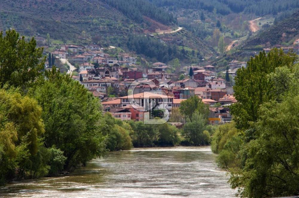 Bilecik Osmaneli Soğucakpınar'da Satılık 4.500 m² Sulu Tarla
