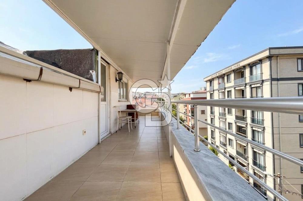 Sancaktepe Sarıgazi Mahallesi nde Satılık 5+2 Daire