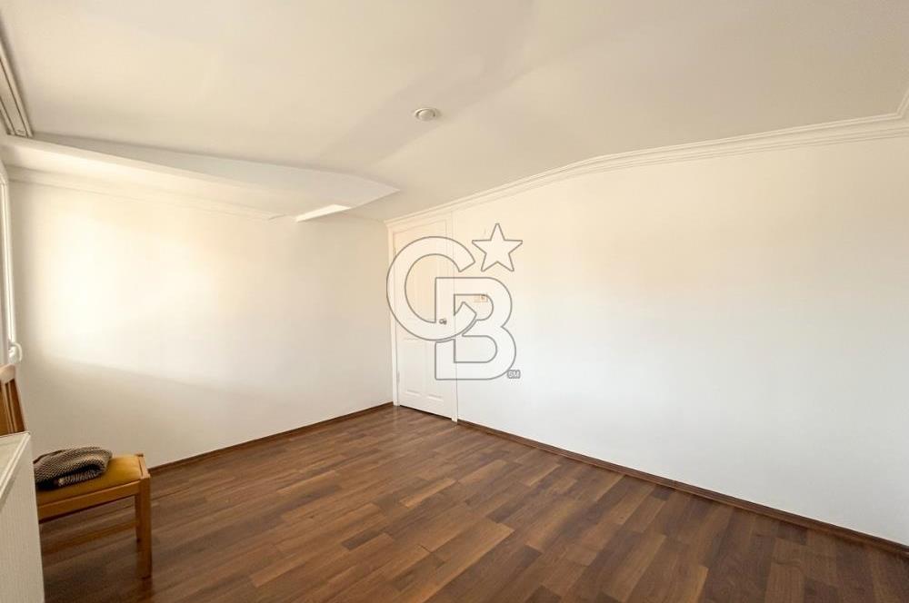 Sancaktepe Sarıgazi Mahallesi nde Satılık 5+2 Daire