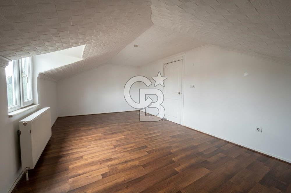 Sancaktepe Sarıgazi Mahallesi nde Satılık 5+2 Daire