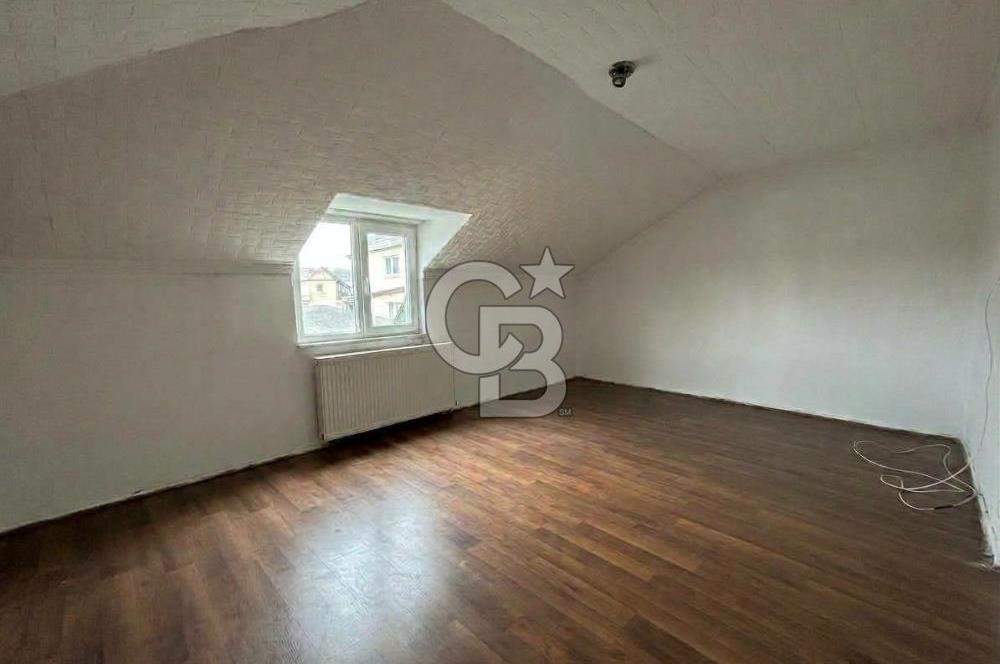 Sancaktepe Sarıgazi Mahallesi nde Satılık 5+2 Daire