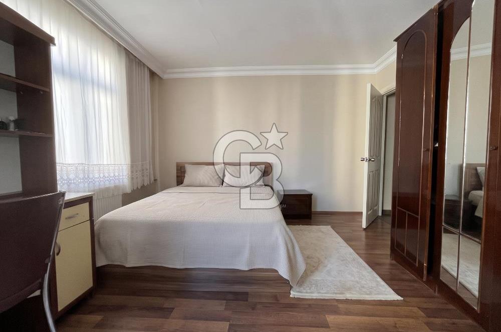 Sancaktepe Sarıgazi Mahallesi nde Satılık 5+2 Daire