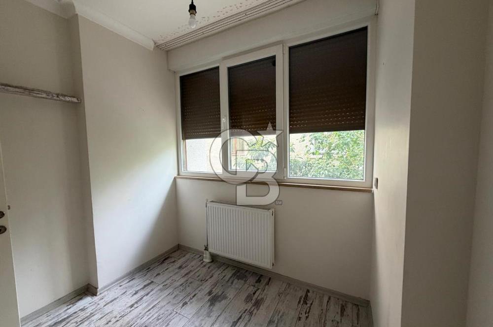 Erenköy'de Merkezi Konumda Kiralık 2+1 Daire