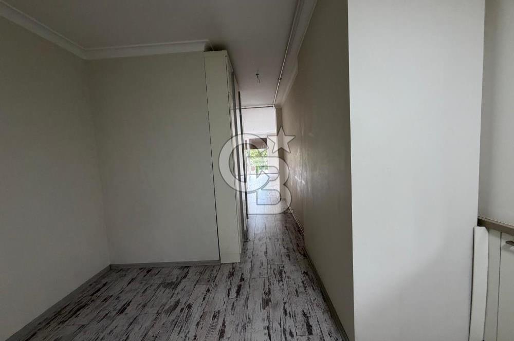 Erenköy'de Merkezi Konumda Kiralık 2+1 Daire