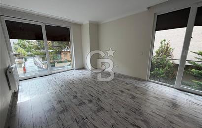 Erenköy'de Merkezi Konumda Kiralık 2+1 Daire
