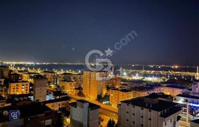 PENDİK YILDIZ PARK SİTESİNDE DENİZ MANZARALI 1+1 LÜKS DAİRE