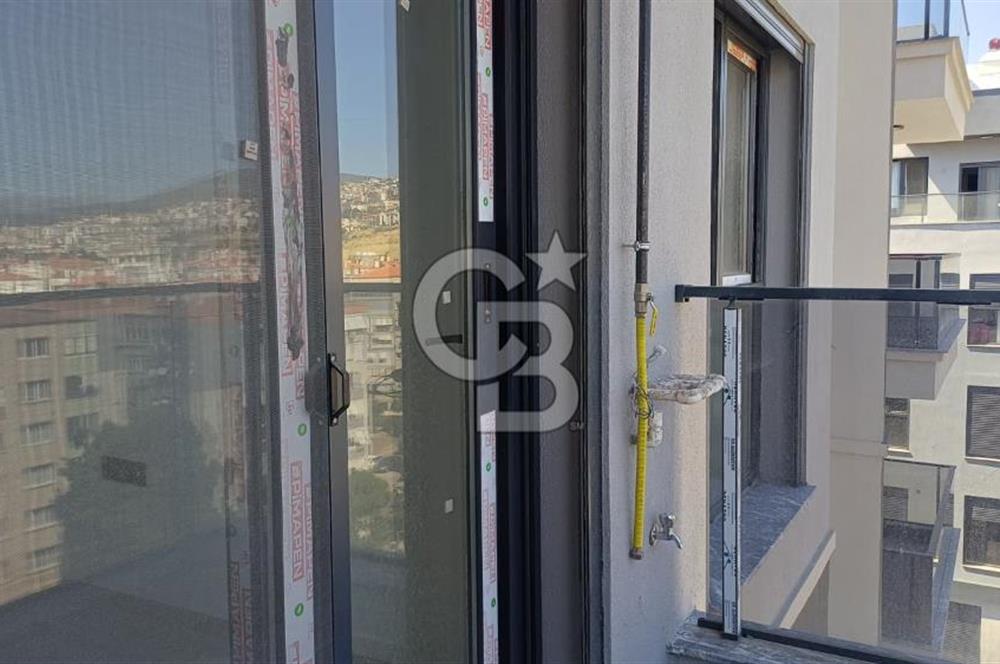 Bayraklı Ramsa'da Köşe Konumda Sıfır Kiralık 3+1 Daire