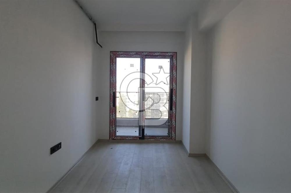 Bayraklı Ramsa'da Köşe Konumda Sıfır Kiralık 3+1 Daire