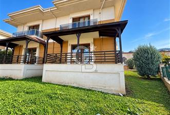 BAŞİSKELE YENİKÖY DAMLA KONAKLARINDA SATILIK 3+1 VİLLA - 8 - 377771