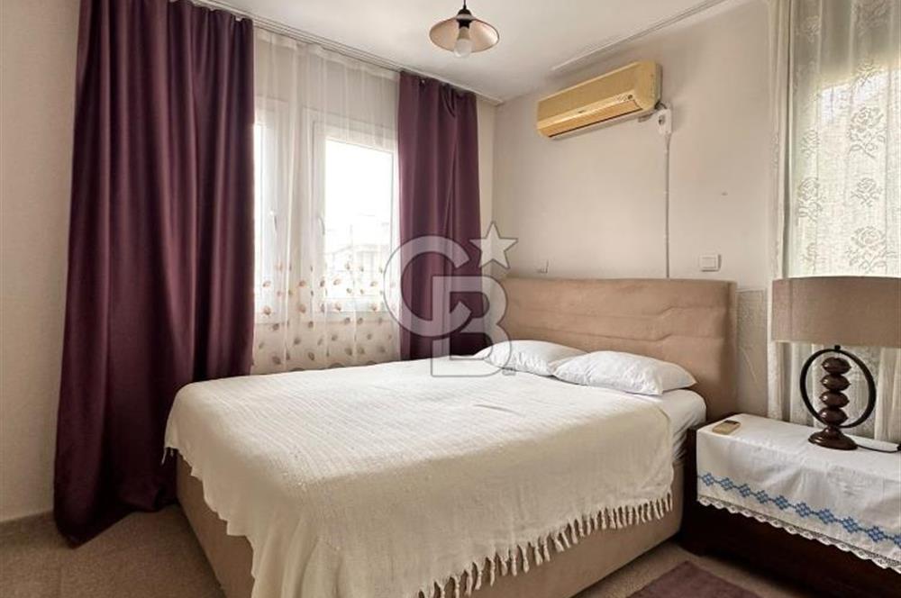 Foça Atatürk Mah. Eşyalı Kiralık 3+1 Dubleks