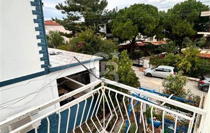 Foça Atatürk Mah. Eşyalı Kiralık 3+1 Dubleks