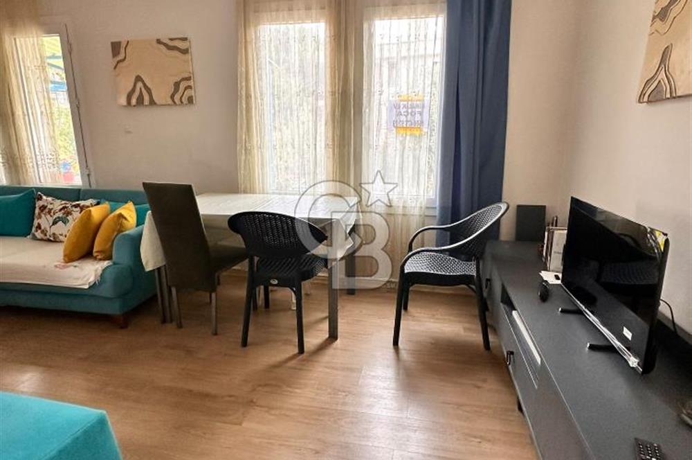 Foça Atatürk Mah. Eşyalı Kiralık 3+1 Dubleks