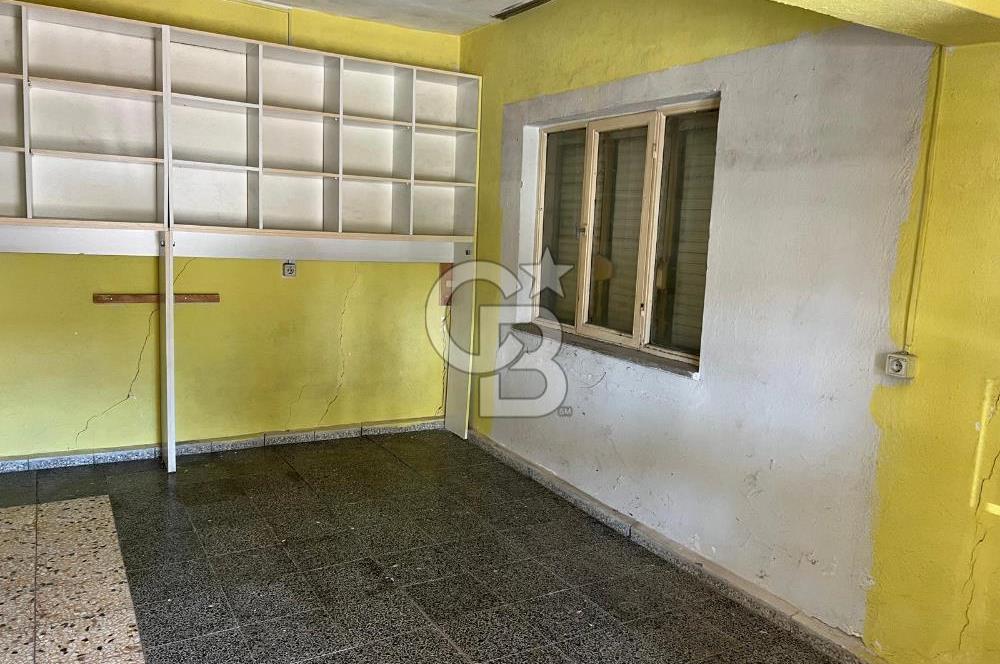 Foça Bağarası Hacıveli Mah. Ana Cadde Üzerinde Kiralık Dükkan
