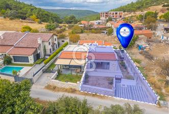 YAĞCILAR’DA 250 m² ARSA İÇERİSİNDE 100 m² TEK KATLI VİLLA - 1 - 377808