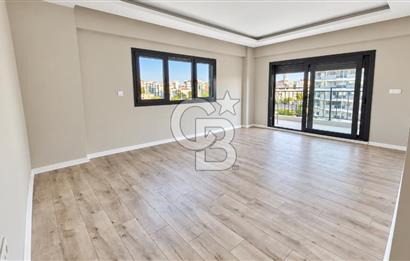 Acıbadem Kent Hastanesi Karşısında 155 m² 5+1 Dubleks Kiralık Ofis