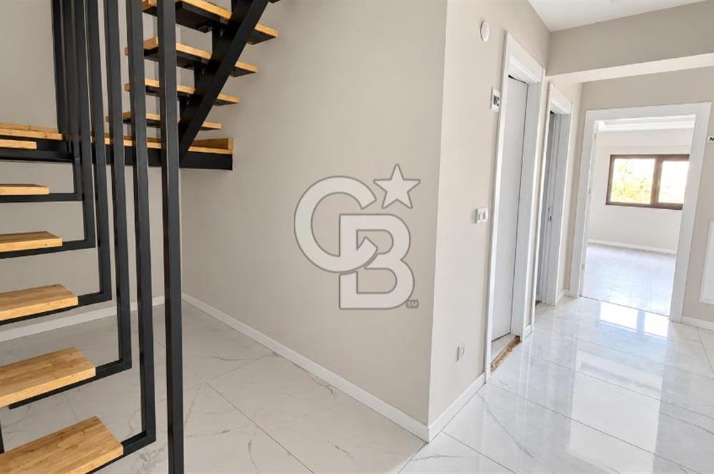 Acıbadem Kent Hastanesi Karşısında 155 m² 5+1 Dubleks Kiralık Ofis