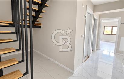 Acıbadem Kent Hastanesi Karşısında 155 m² 5+1 Dubleks Kiralık Ofis