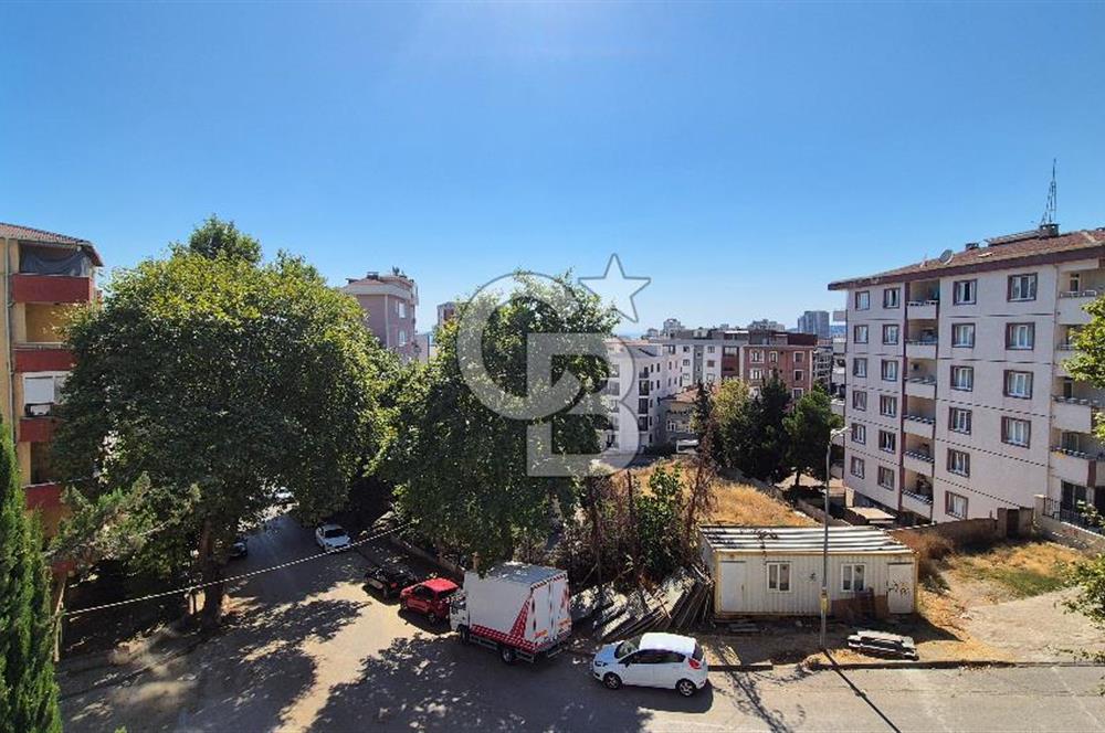 Petrol İş Mahallesinde Kapalı Otoparklı 3+1 Kiralık Daire