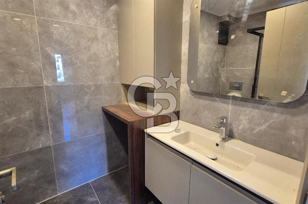 Petrol İş Mahallesinde Kapalı Otoparklı 3+1 Kiralık Daire