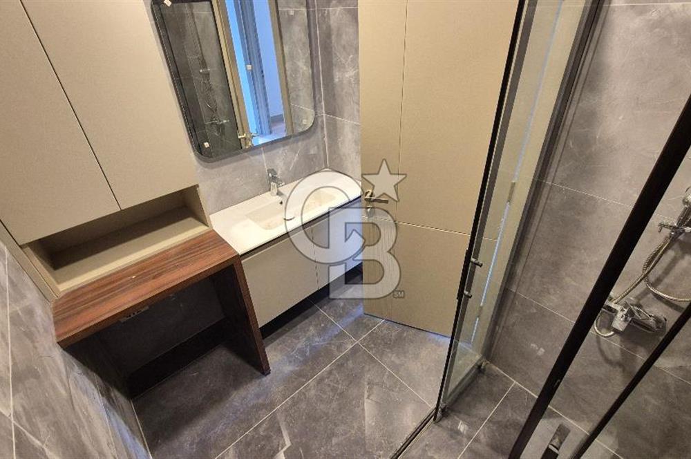 Petrol İş Mahallesinde Kapalı Otoparklı 3+1 Kiralık Daire