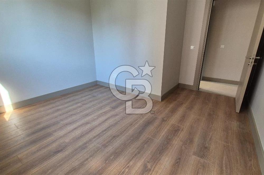 Petrol İş Mahallesinde Kapalı Otoparklı 3+1 Kiralık Daire