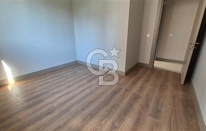 Petrol İş Mahallesinde Kapalı Otoparklı 3+1 Kiralık Daire