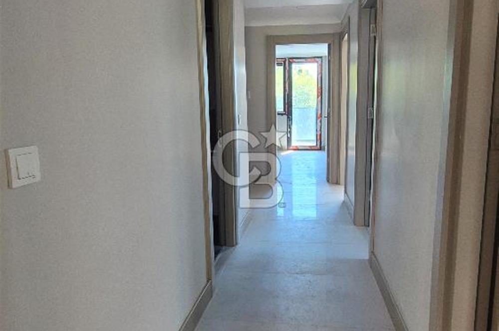 Petrol İş Mahallesinde Kapalı Otoparklı 3+1 Kiralık Daire