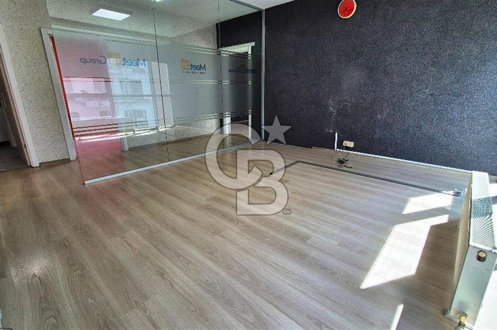 Esenkent Metro 'ya Yürüme Mesafesinde Kiralık Ofis 3+1