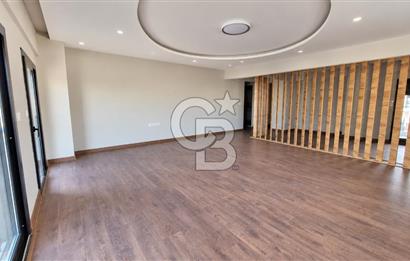 Acıbadem Kent Hastanesi Karşısında 155 m² 5+1 Dubleks Kiralık Ofis