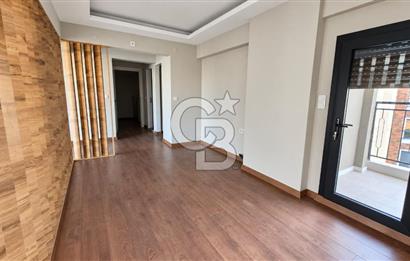 Acıbadem Kent Hastanesi Karşısında 155 m² 5+1 Dubleks Kiralık Ofis