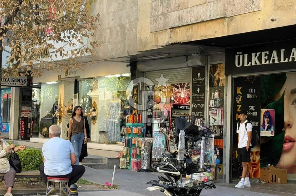 KIZILAY İZMİR-1 CADDESİNDE CADDE CEPHELİ SATILIK DÜKKAN