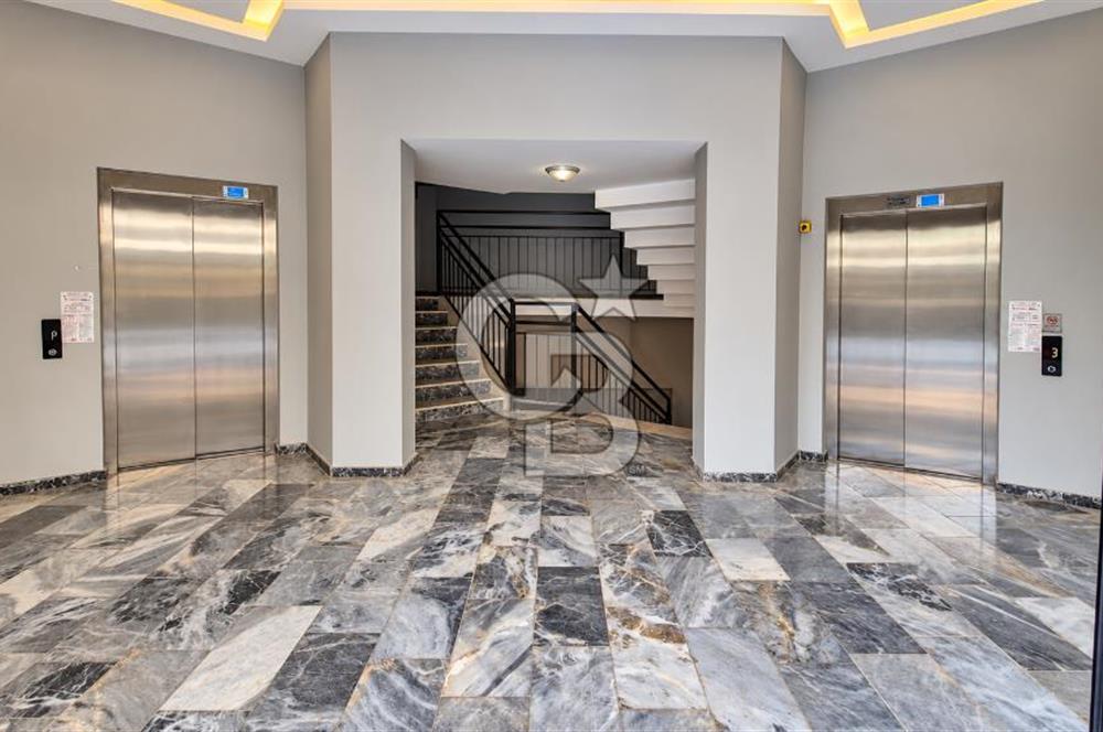 Acıbadem Kent Hastanesi Karşısında 155 m² 5+1 Dubleks Kiralık Ofis