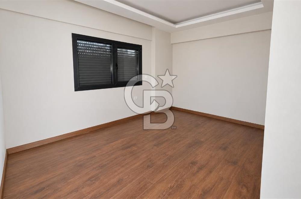 Acıbadem Kent Hastanesi Karşısında 155 m² 5+1 Dubleks Kiralık Ofis