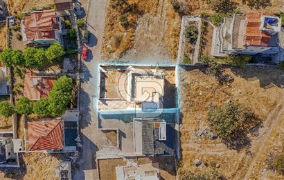 ÇANDARLI BİMEYKO'DA ADA MANZARALI SATILIK TRİPLEKS VİLLA