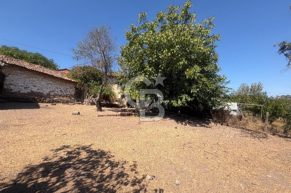 ÇANAKKALE ÇAN DUMAN KÖYÜ KÖYİÇİ SATILIK AVLULU KARGİR EV 