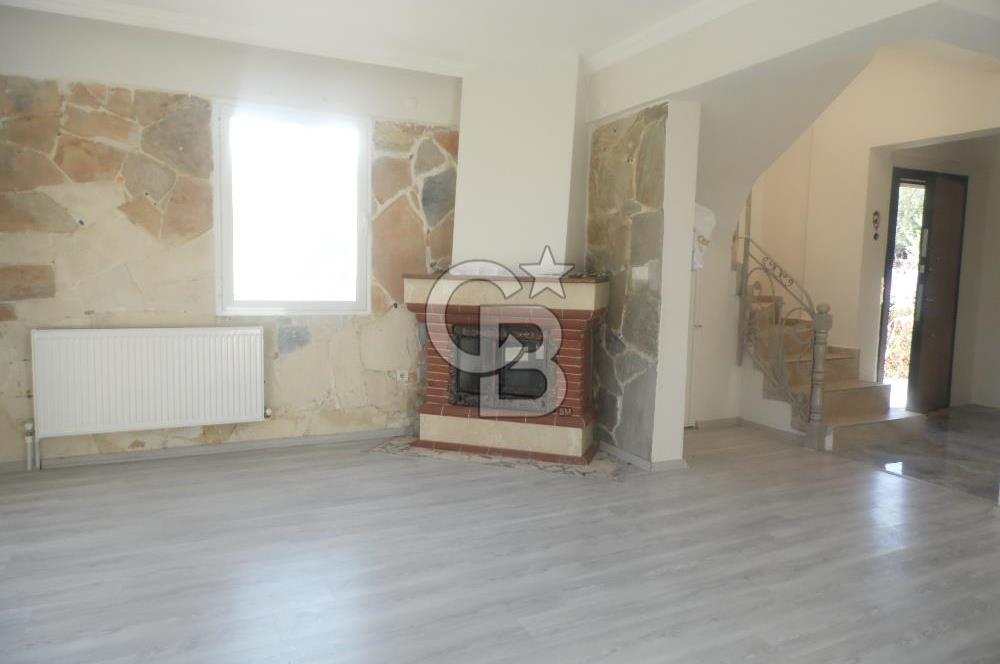 ÇEŞMEALTI GÜVENDİK MAHALLESİN DE KEYİFLİ VİLLA