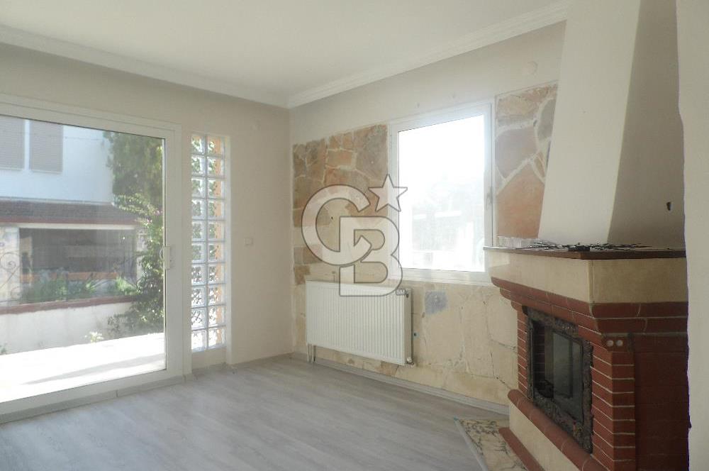 ÇEŞMEALTI GÜVENDİK MAHALLESİN DE KEYİFLİ VİLLA