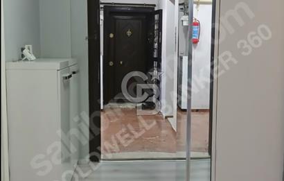 İzmir Bayraklı Postacılar'da Site İçinde Ebeveyn Banyolu 3+1