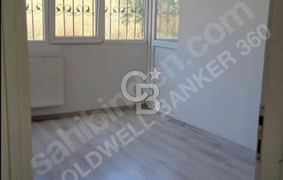 İzmir Bayraklı Postacılar'da Site İçinde Ebeveyn Banyolu 3+1