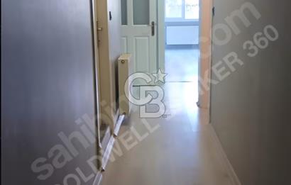 İzmir Bayraklı Postacılar'da Site İçinde Ebeveyn Banyolu 3+1