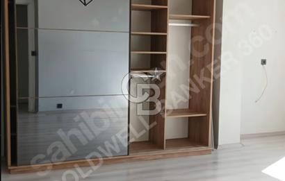 İzmir Bayraklı Postacılar'da Site İçinde Ebeveyn Banyolu 3+1