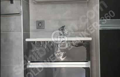 İzmir Bayraklı Postacılar'da Site İçinde Ebeveyn Banyolu 3+1