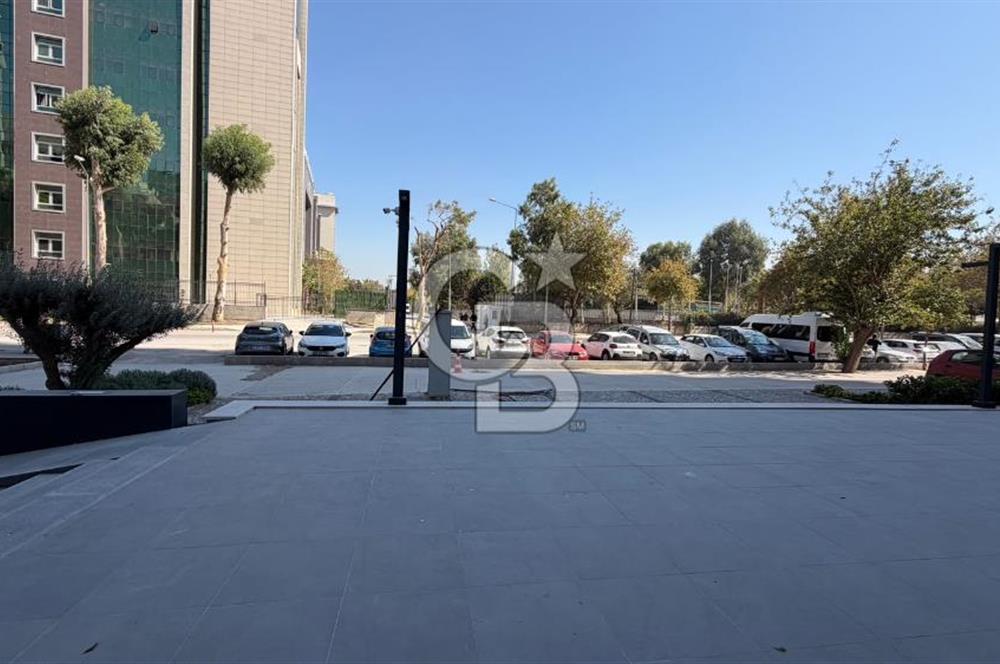 Nava Konak Projesinde Geniş Cepheli Kiralık Mağaza Ticari &Alan