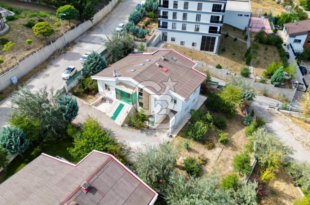 DODURGA MAH. TAM BAĞIMSIZ MÜSTAKİL GİRİŞLİ KİRALIK 6+2 VİLLA