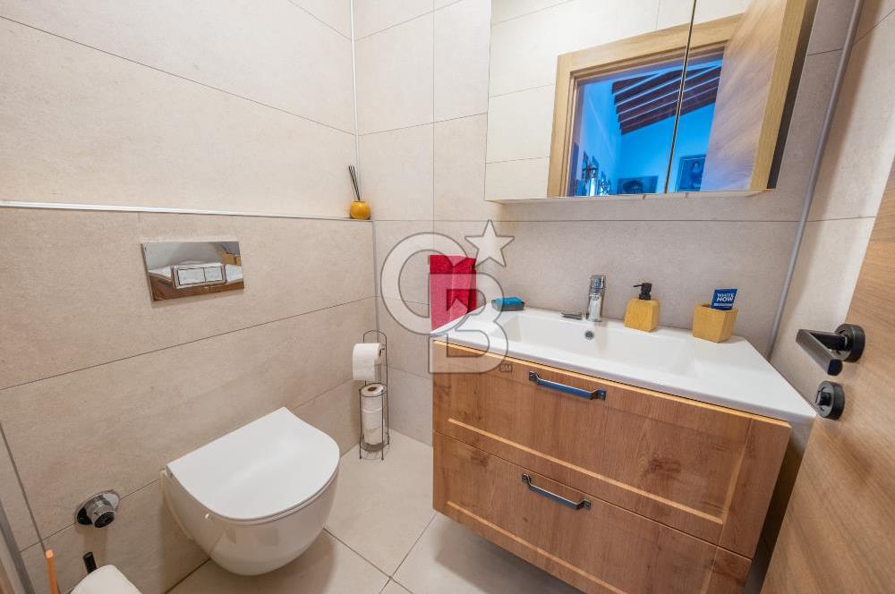 DEMİRCİLİ’DE 540 m² ARSA İÇERİSİNDE, 250 m² KULLANIM ALANLI VİLLA