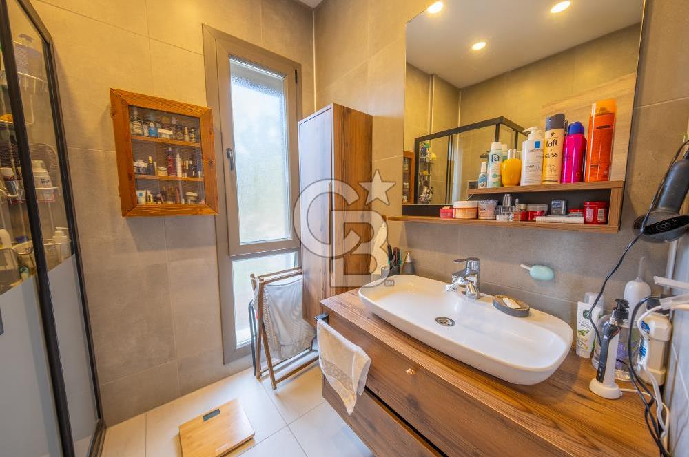 DEMİRCİLİ’DE 540 m² ARSA İÇERİSİNDE, 250 m² KULLANIM ALANLI VİLLA
