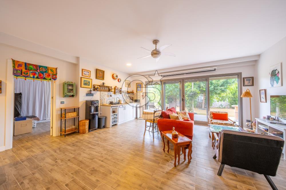 DEMİRCİLİ’DE 540 m² ARSA İÇERİSİNDE, 250 m² KULLANIM ALANLI VİLLA