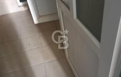 Hisarda satılık hamam havuzlu site içerisinde 